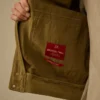 Bomberjack met gebroken twill-patroon aan de lens