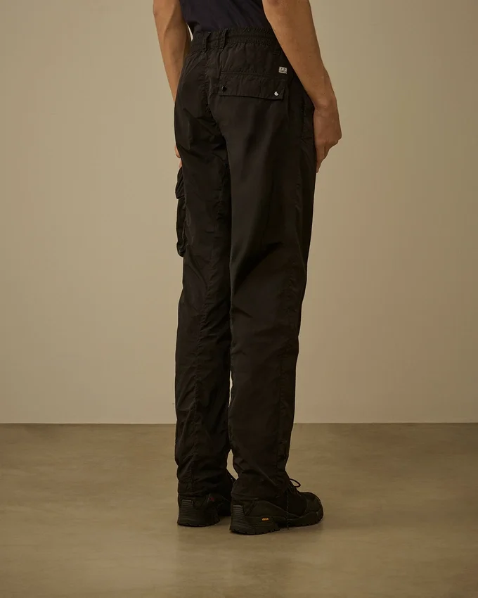 Chrome-R ergonomische cargo-broek met lensdetail