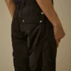 Chrome-R ergonomische cargo-broek met lensdetail