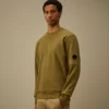 Diagonal Raised Fleece-sweatshirt met ronde hals en Lens-print
