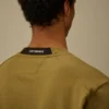 Diagonal Raised Fleece-sweatshirt met ronde hals en Lens-print