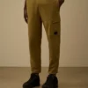 Diagonale, opgestikte fleece cargo-joggingbroek met Lens-motief