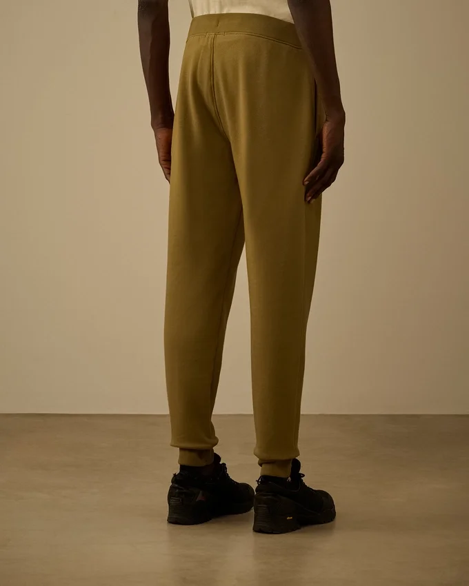 Diagonale, opgestikte fleece cargo-joggingbroek met Lens-motief