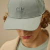 Gabardine-pet met logo