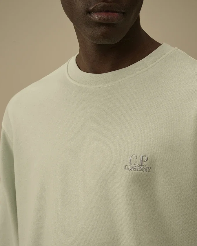 Katoenen diagonaal fleece, resist-geverfd sweatshirt met ronde hals en logo