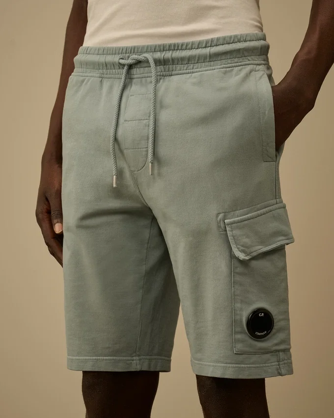 Lichte fleece cargo-sweatshorts met Lens-detail