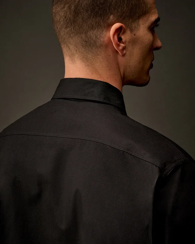 Metropolis Series gabardine overhemd met korte mouwen en knoopsluiting
