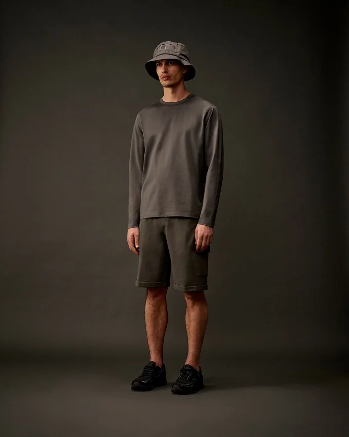 Metropolis Series stretchfleece cargo-sweatshorts