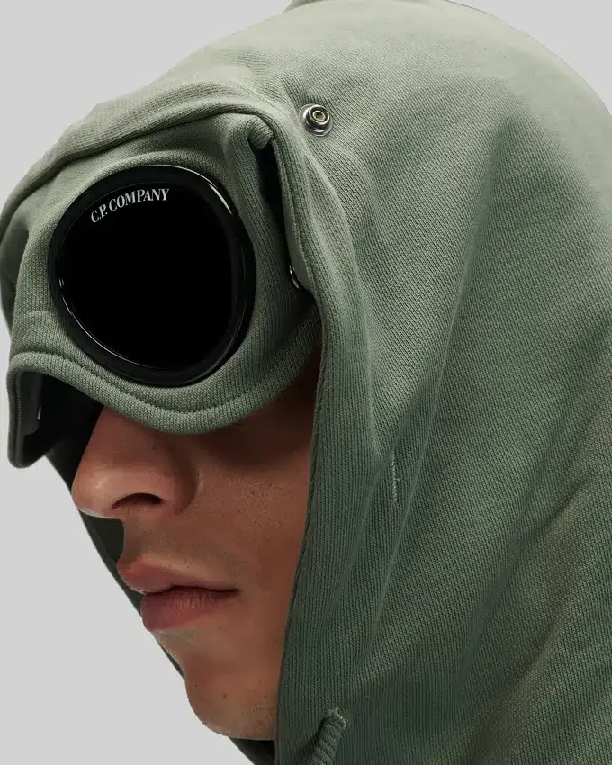 Ovale lens