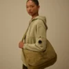 Rafia-R-tas met gemengde materialen