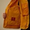 Twill-jas met capuchon en Lens-luik