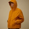 Twill-jas met capuchon en Lens-luik