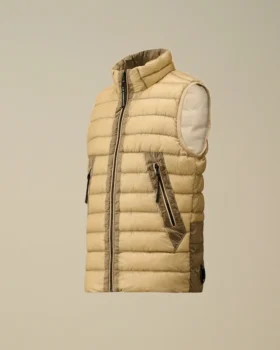 U16 D.D. Shell donsvest met lens