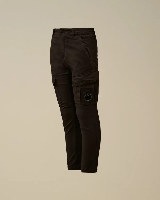 U16 Stretch Gabardine Cargo-broek met Lens-detail