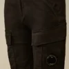 U16 stretch gabardine cargo-lens shorts